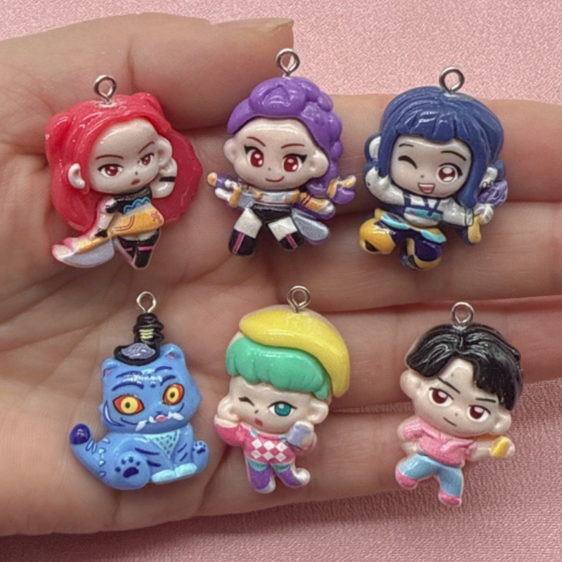 Resin Art Jewelry Kit - 10個入り樹脂製漫画ペンダント、DIYジュエリー製作イヤリング、キーホルダーアクセサリー
