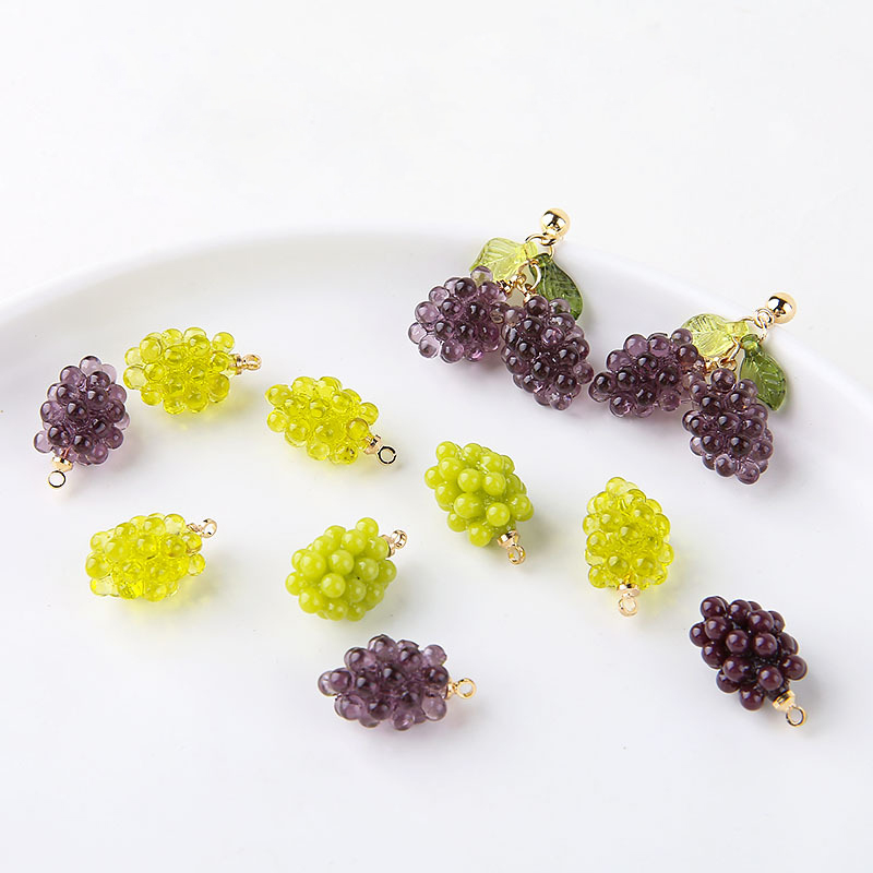 6 個のかわいい小さなブドウ樹脂チャーム立体フルーツペンダン - Resin Art Jewelry Kit のレビューと価格