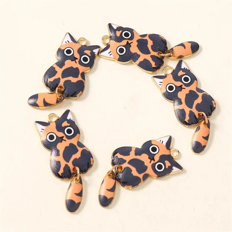 10 個 16 × 39 ミリメートルかわいい漫画猫樹脂チャ - Resin Art Jewelry Kit のレビューと価格