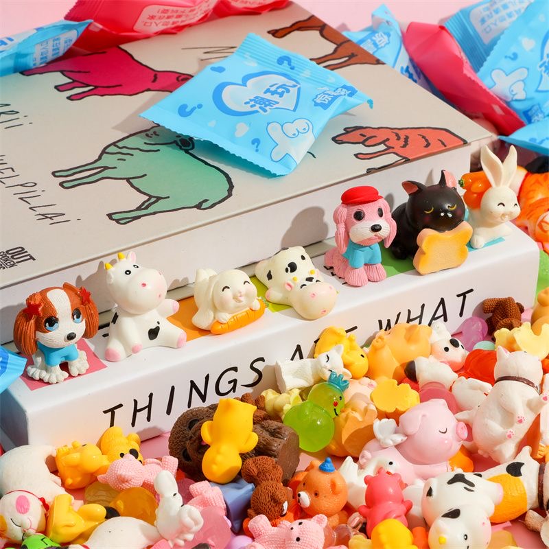 40 ピース/セットランダム漫画ブラインドボックス象動物ミニ - Resin Art Case のレビューと価格