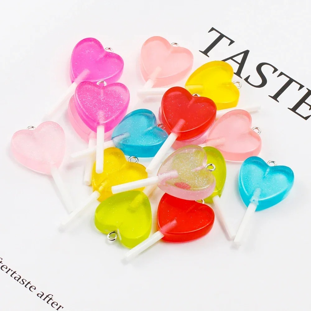 10個入り カワイイキラキラハートロリポップ レジンチャーム - Resin Art Jewelry Kit のレビューと価格